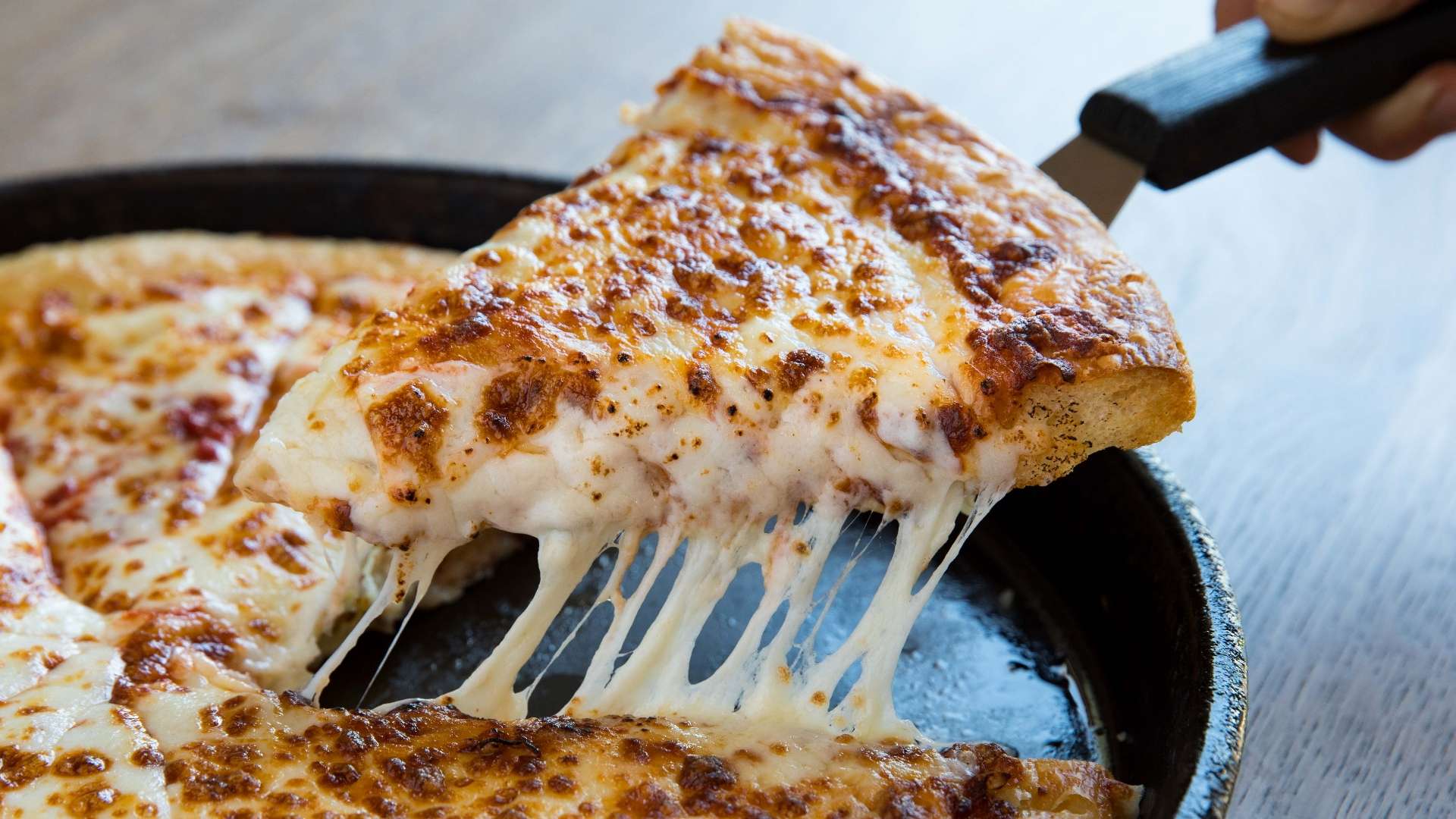 一个强有力 一个强有力