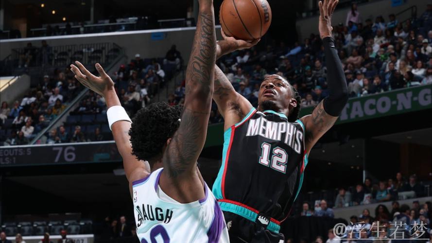 莫兰特复出高效表现：砍下21分10助攻4篮板